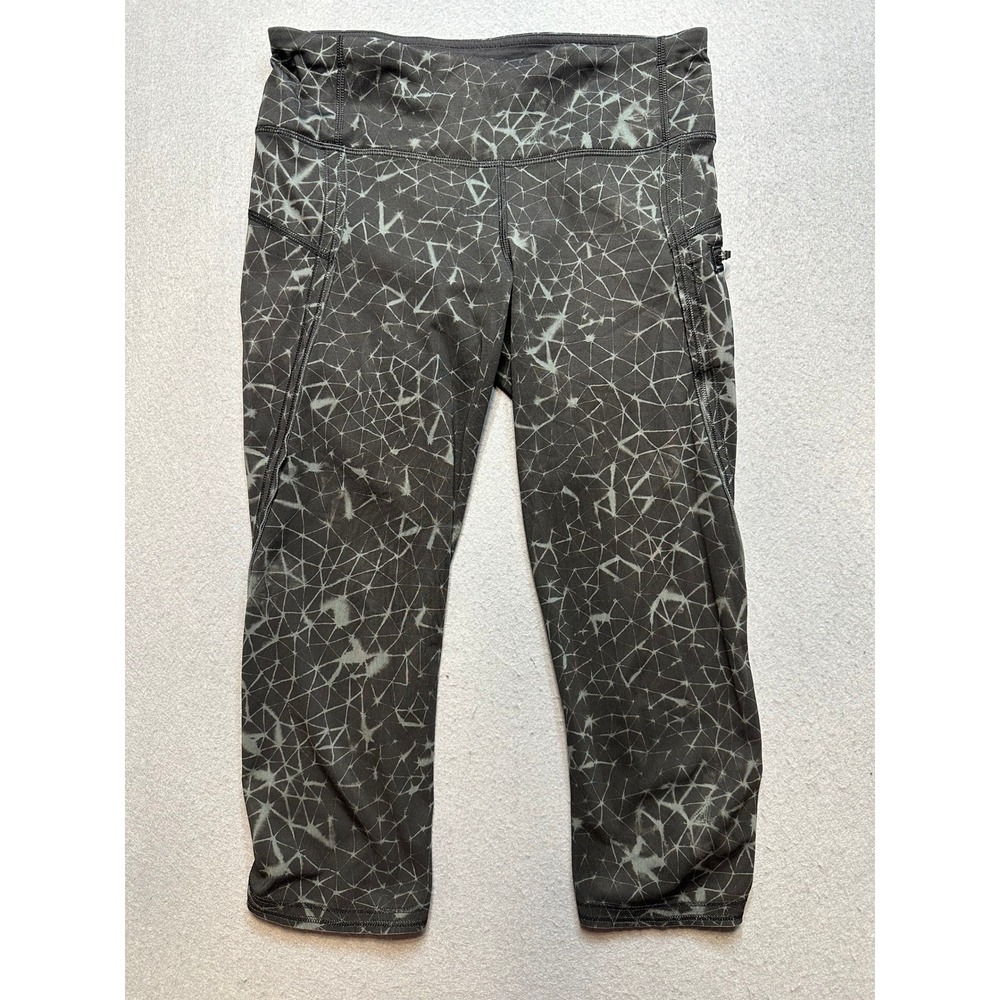 Lululemon Gray Geometric Print Crop Leggings with Pockets Size 6 - 140